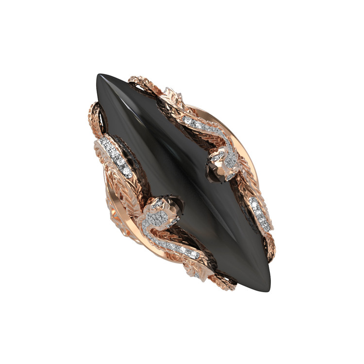 Кольцо из золота c бриллиантами и ониксом