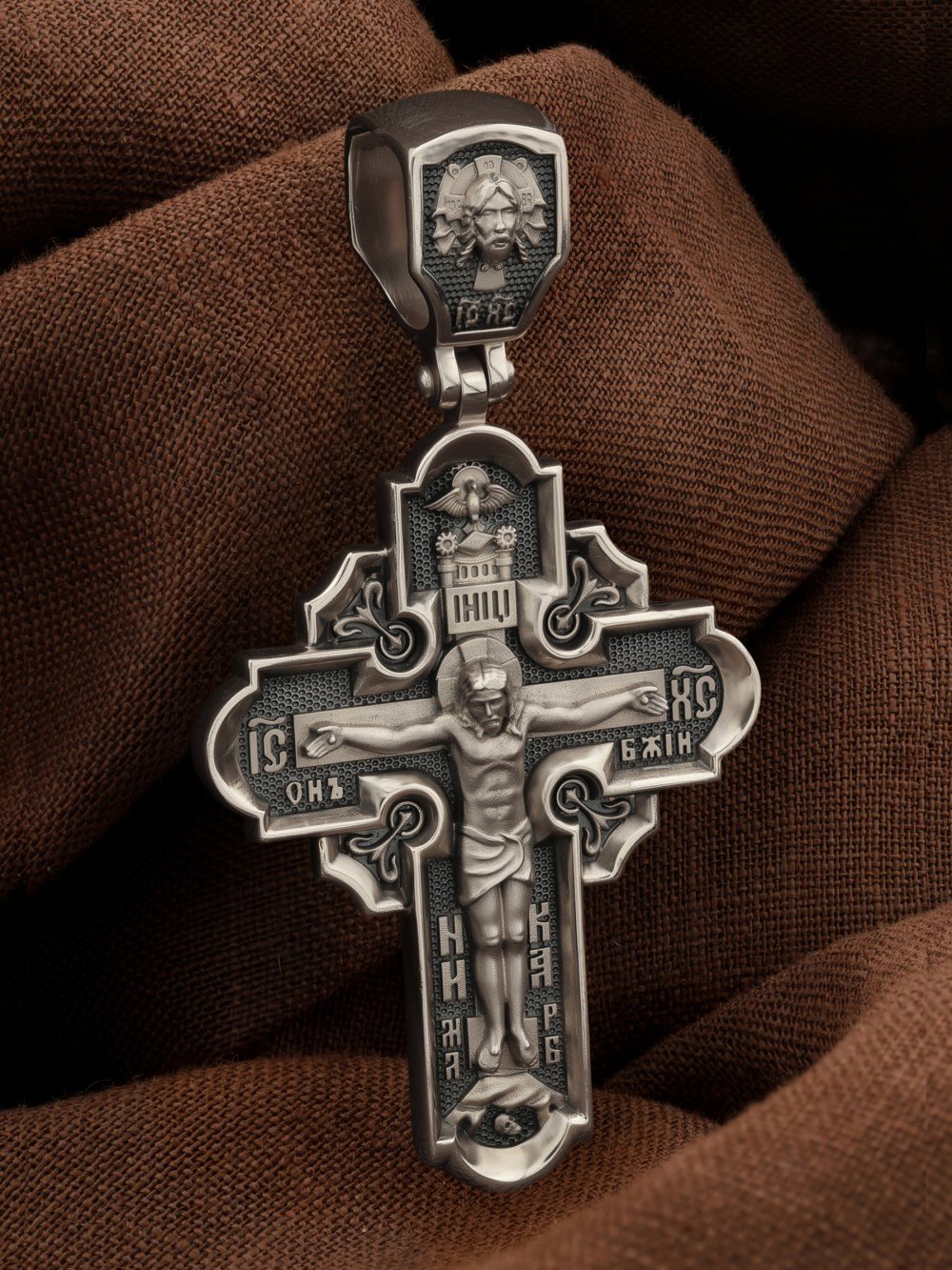 Крест из белого золота