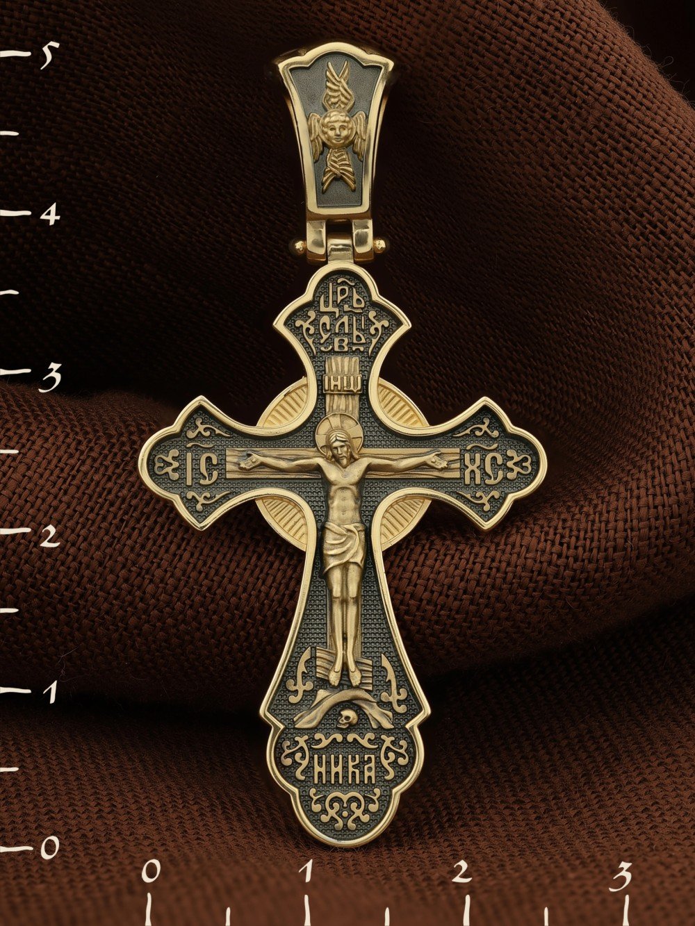 Крест из лимонного золота