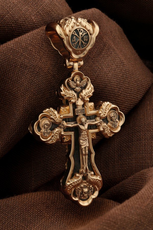 Крест из золота c эбеновым деревом