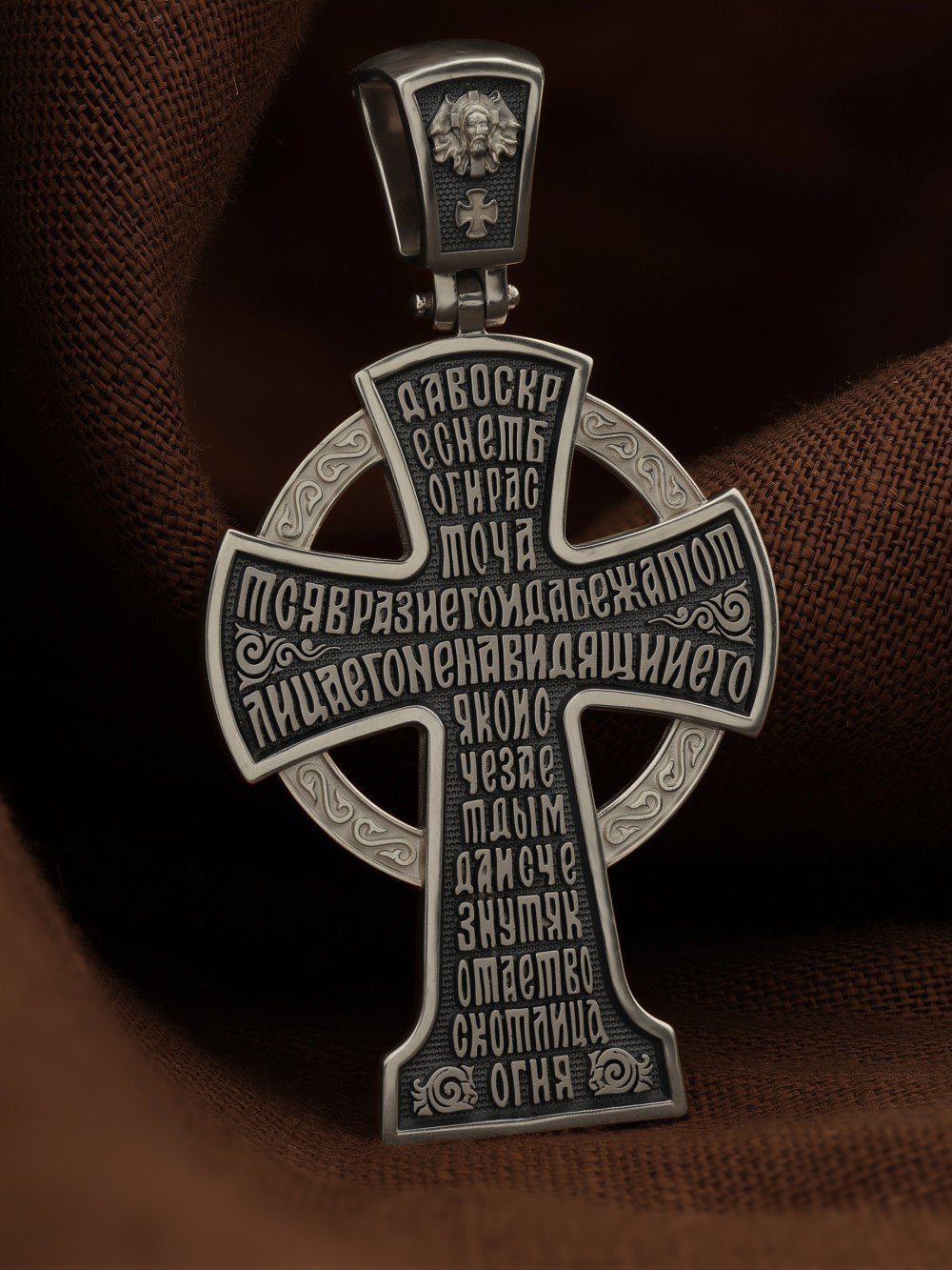 Крест из белого золота