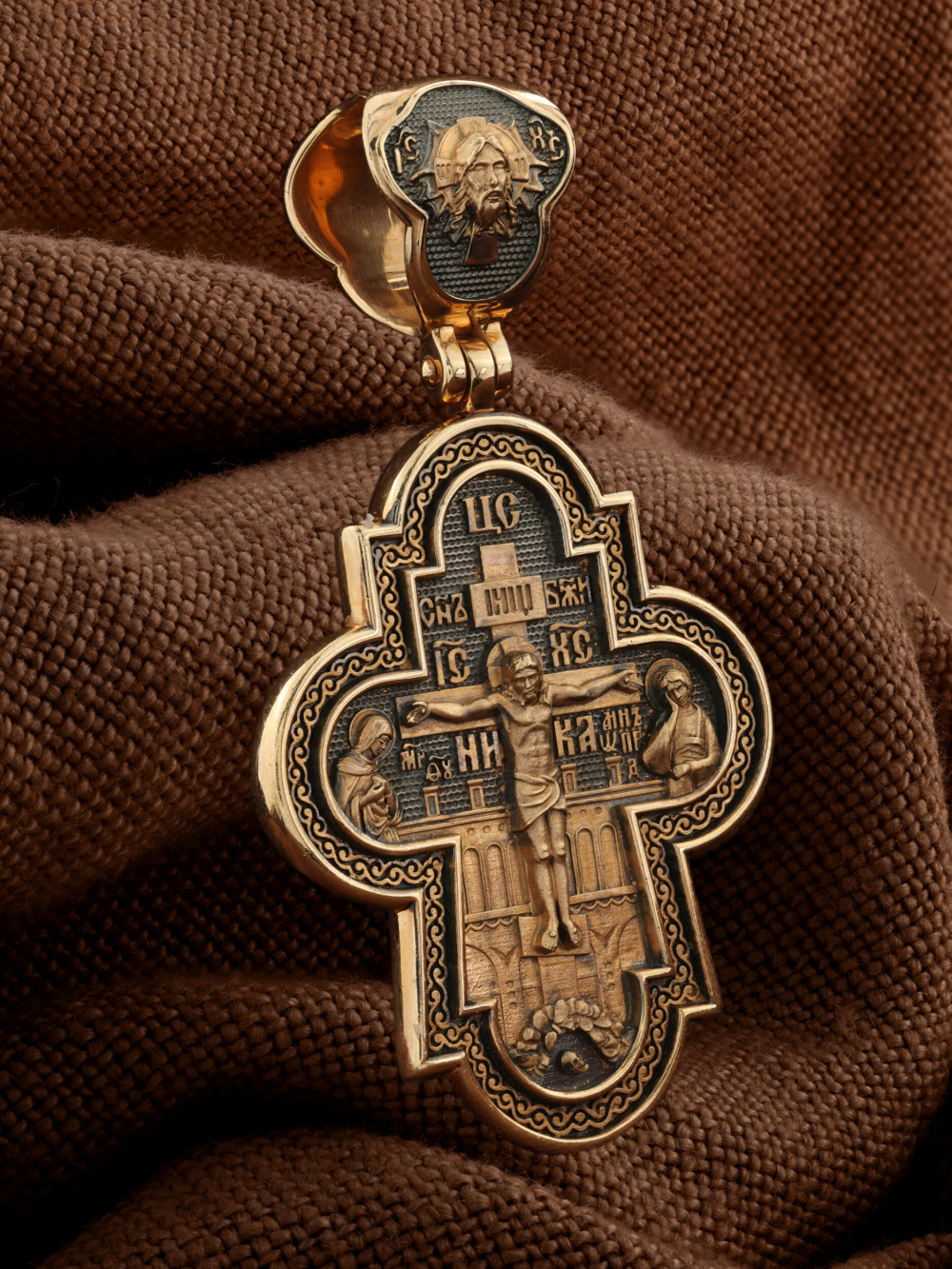 Крест из золота