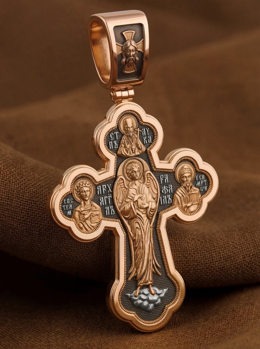 Крест из золота