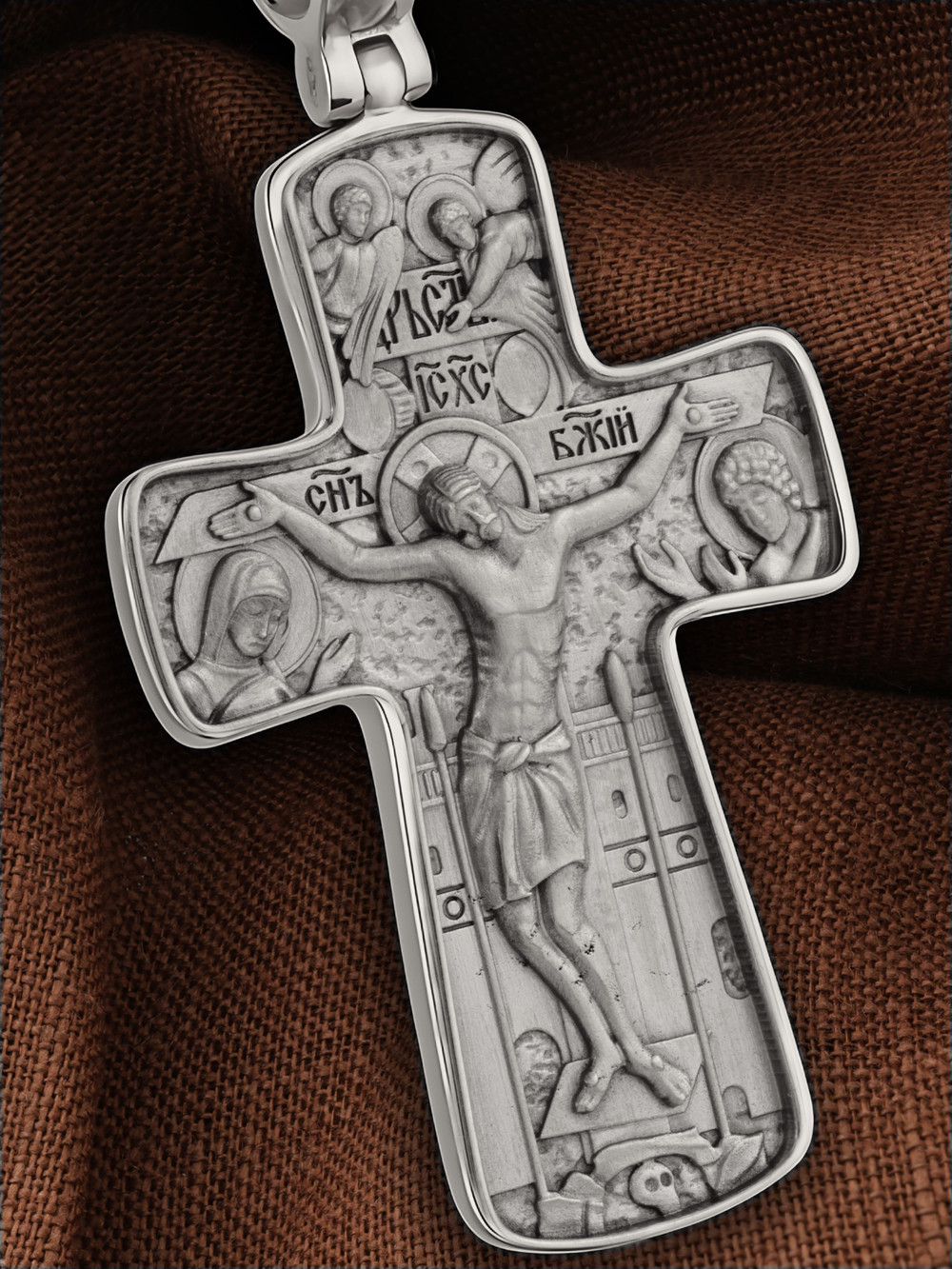 Крест из белого золота
