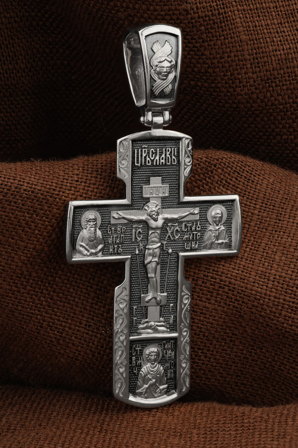 Крест из белого золота