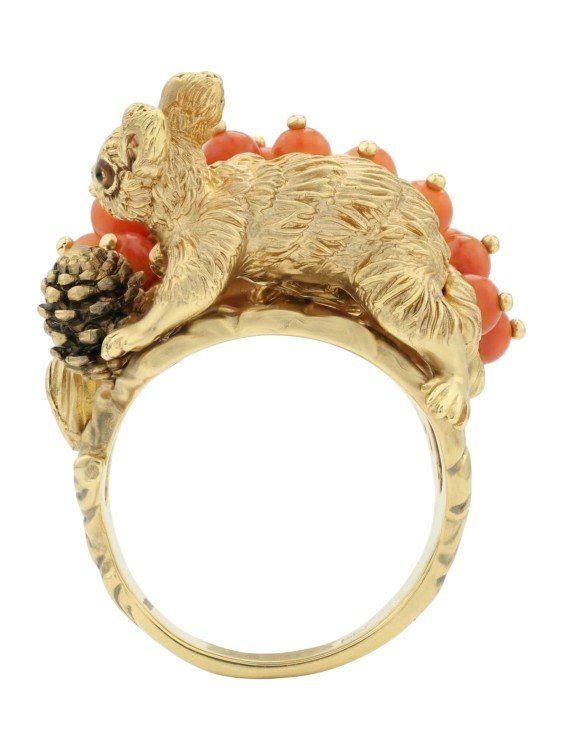 Кольцо из лимонного золота c эмалью и кораллом
