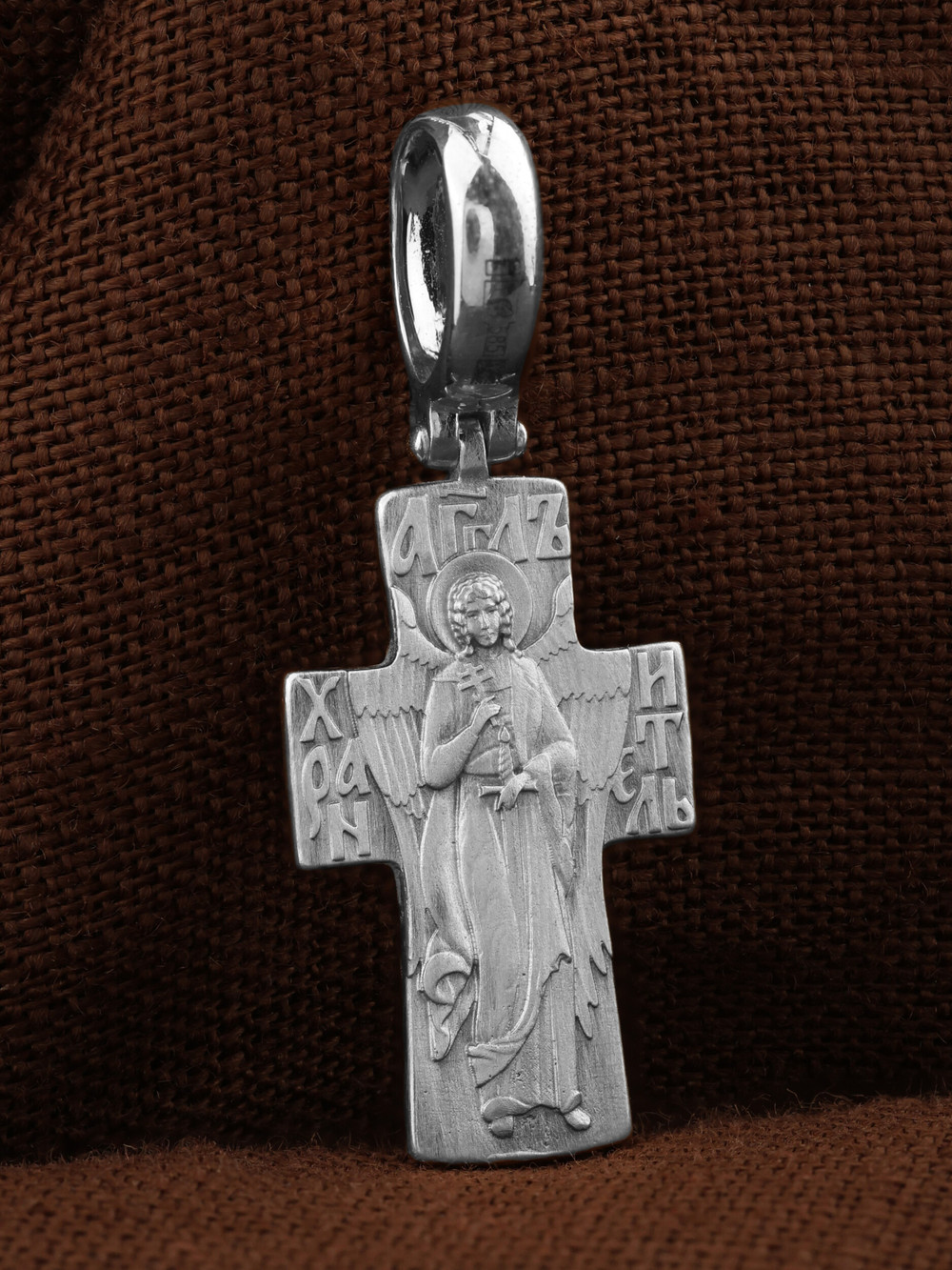 Крест из белого золота