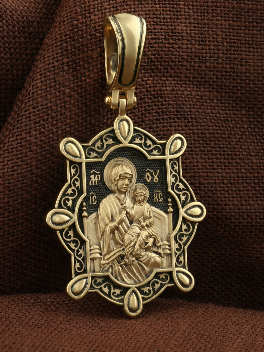 Образок из лимонного золота