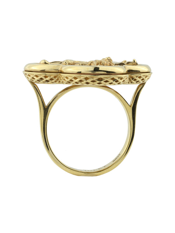 Кольцо из лимонного золота c эмалью и перламутром