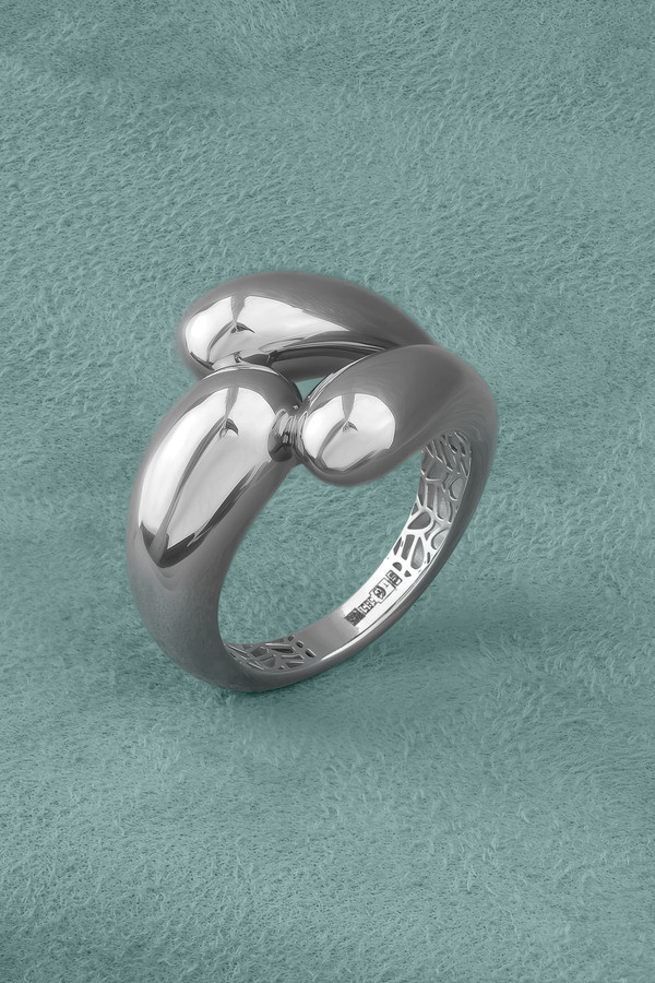 Кольцо из белого золота