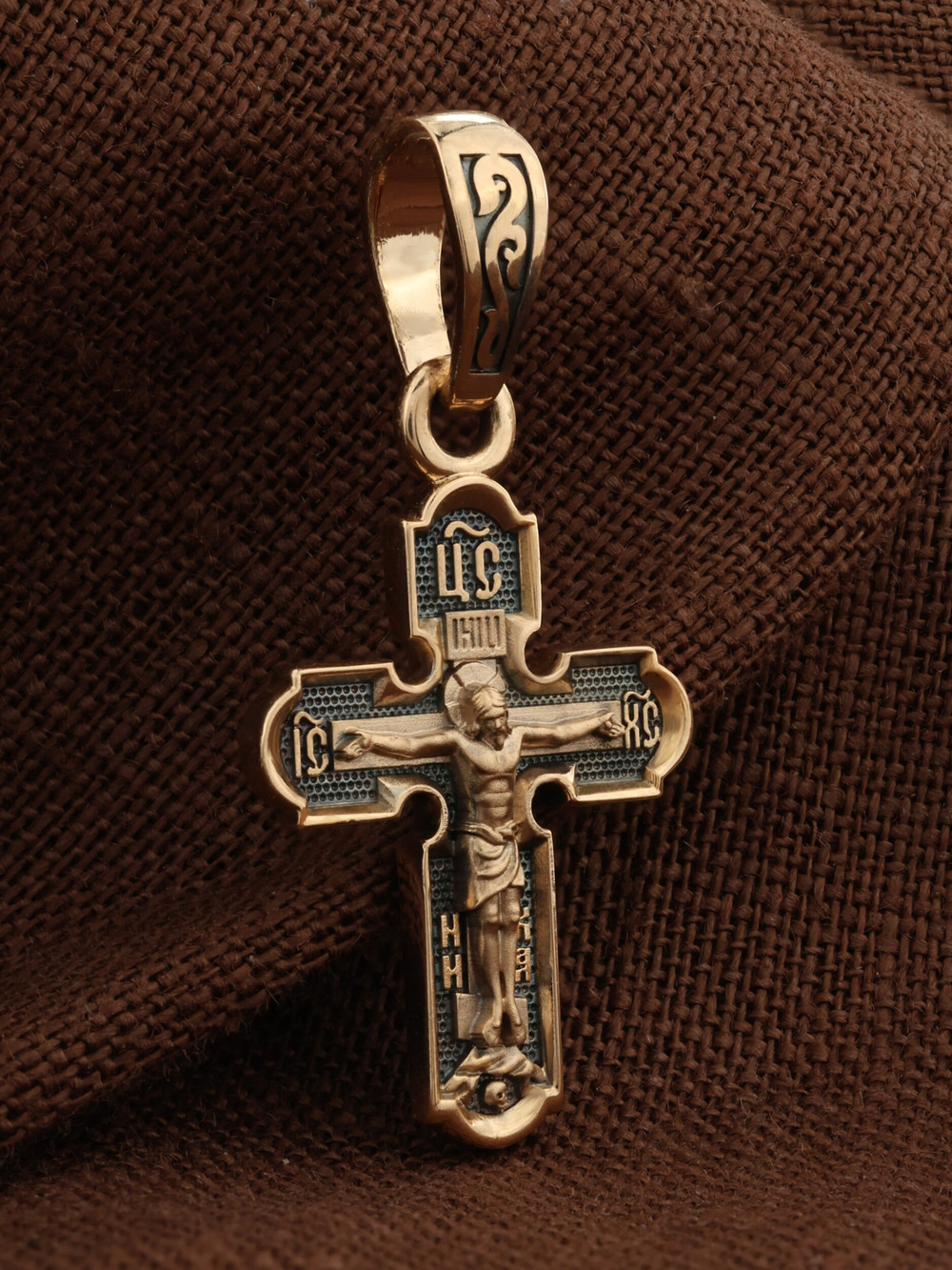 Крест из золота