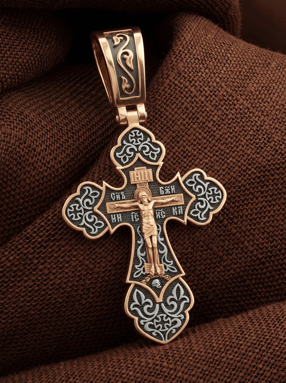 Крест из золота