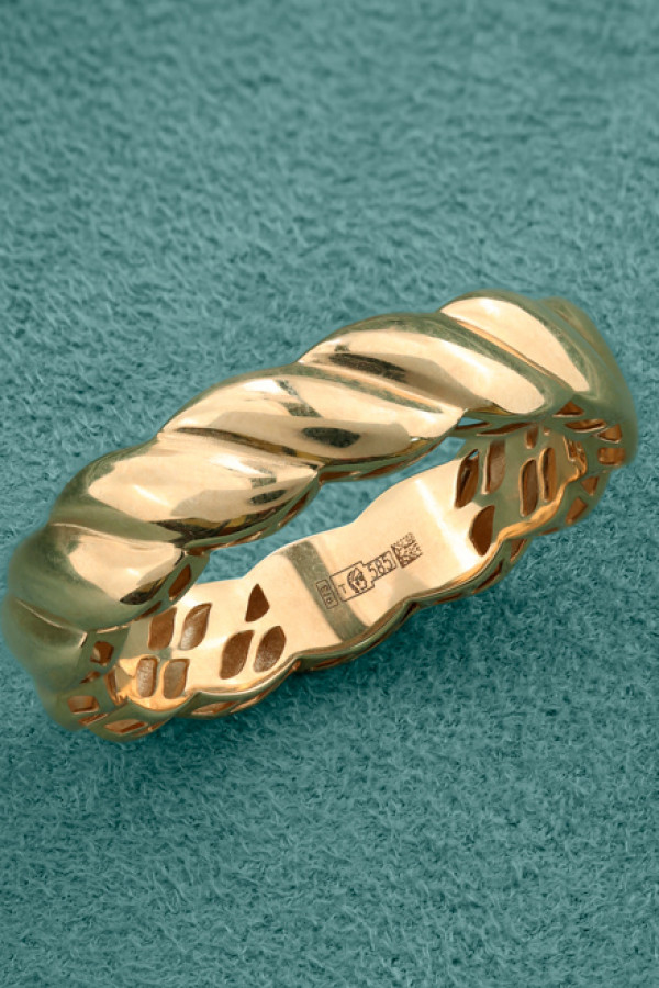 Кольцо из золота