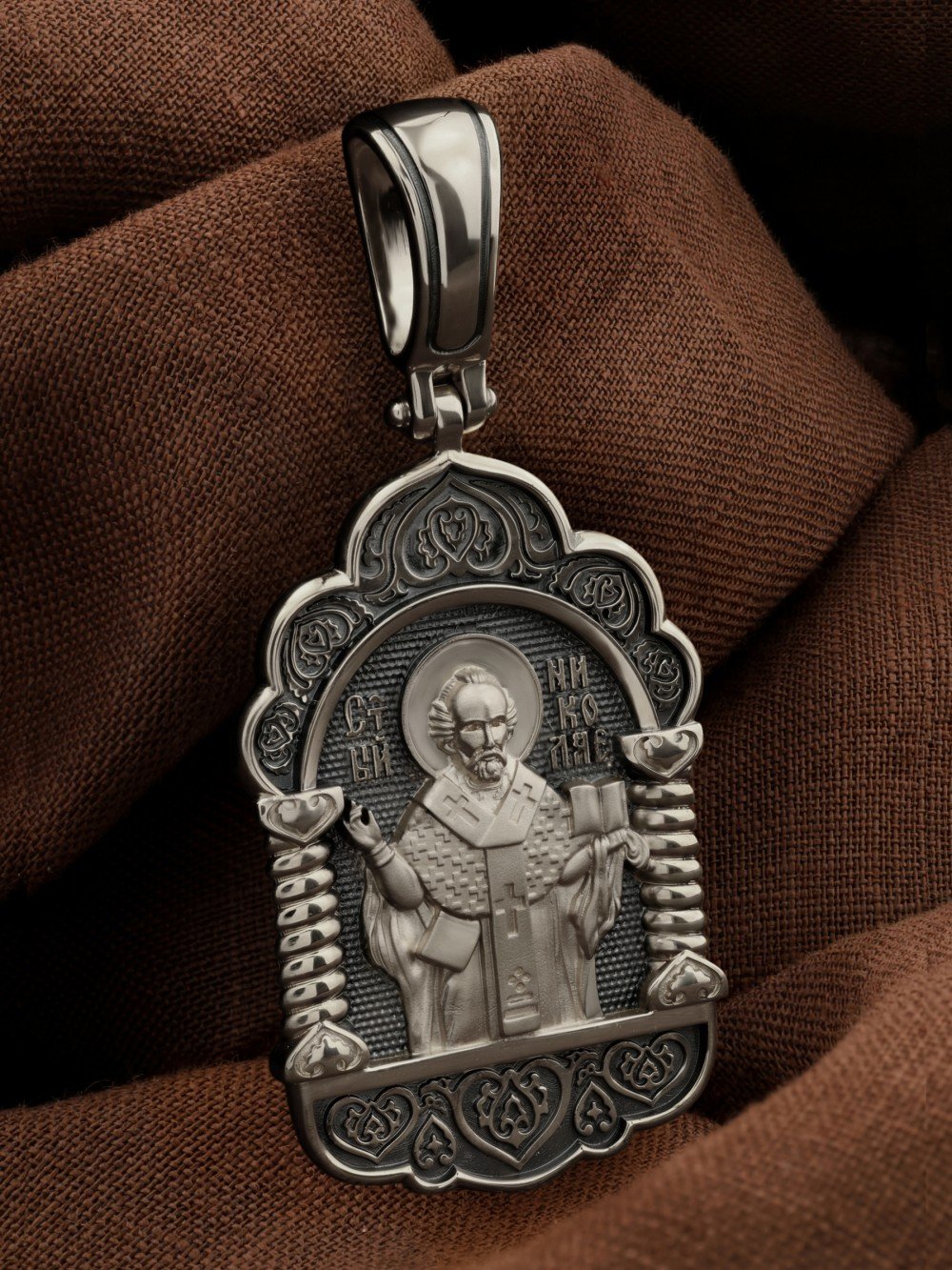 Образок из белого золота