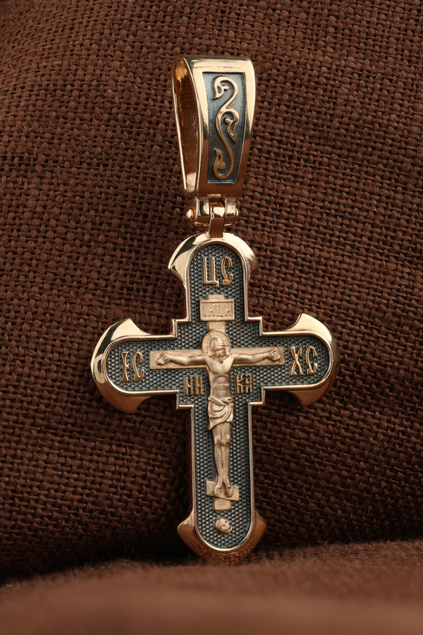 Крест из золота