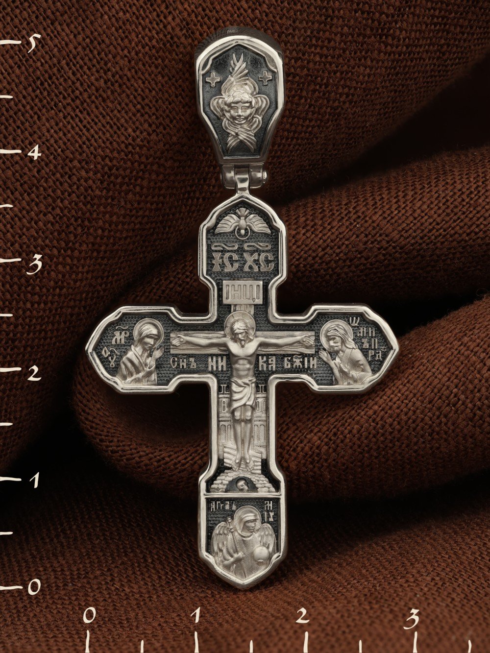 Крест из белого золота