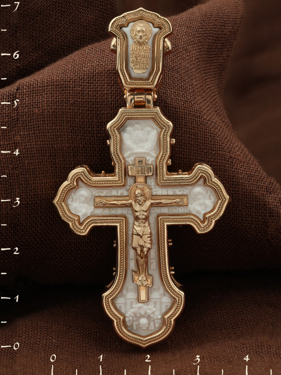 Крест из золота c бивнем мамонта