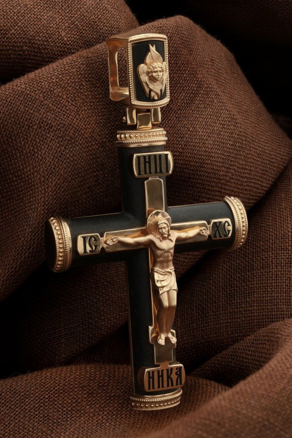 Крест из золота c эмаль и эбеновым деревом