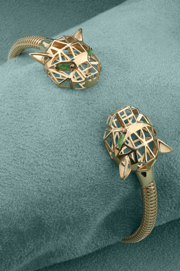 Браслет из золота c изумрудом