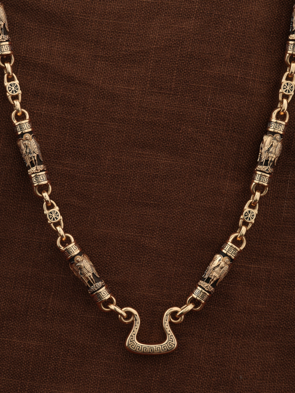 Цепь из золота c эмалью и эбеновым деревом