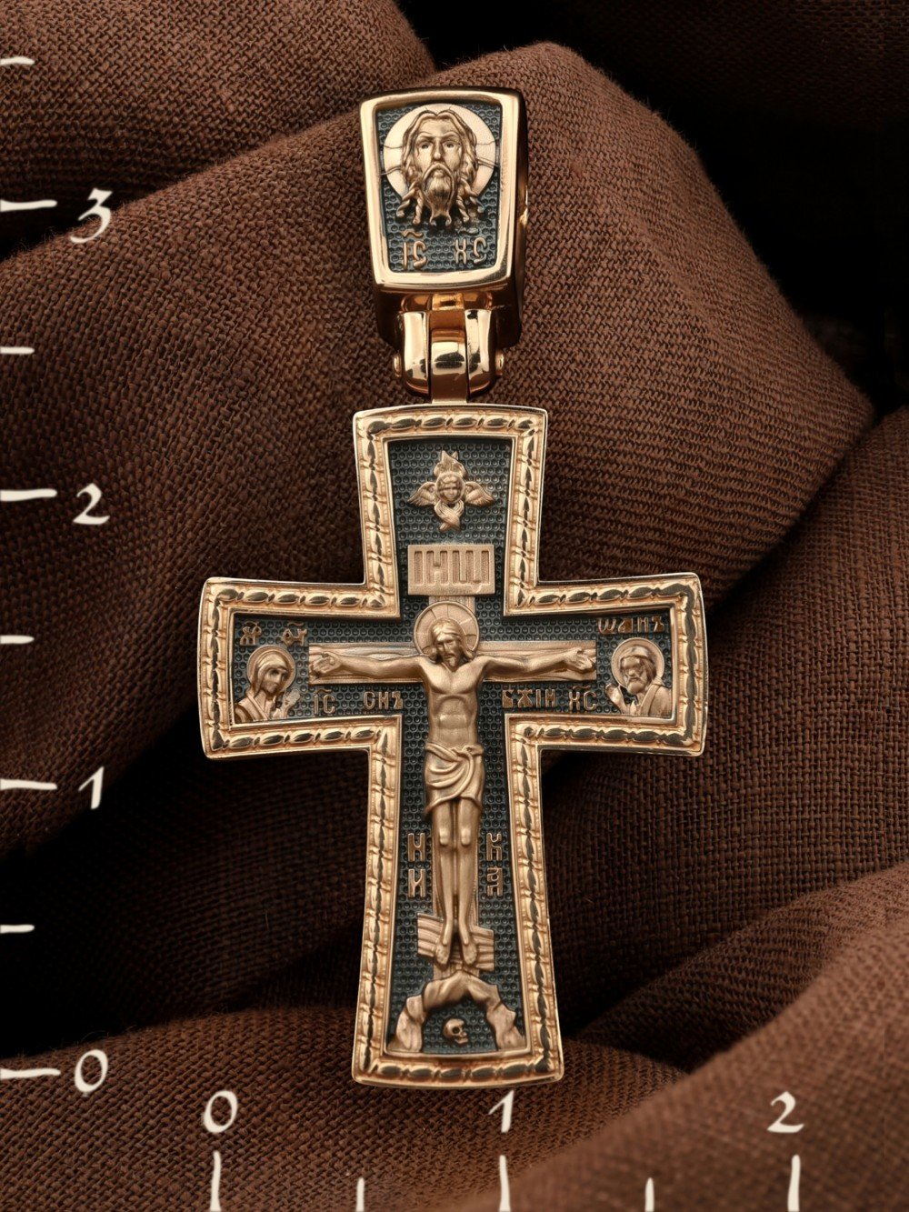 Крест из золота