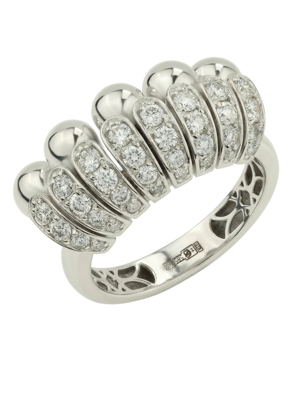 Кольцо из белого золота c бриллиантами