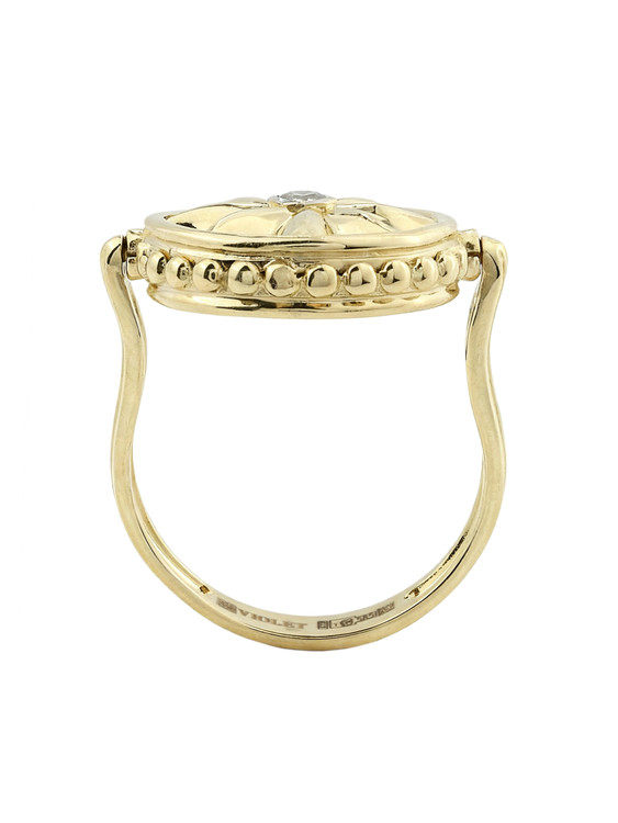 Кольцо из лимонного золота c бриллиантами, ониксом и перламутром