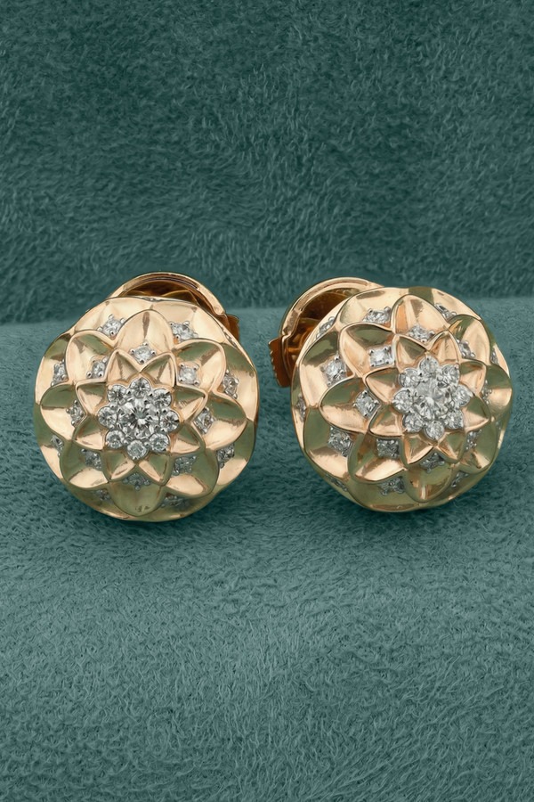 Серьги из золота c бриллиантами