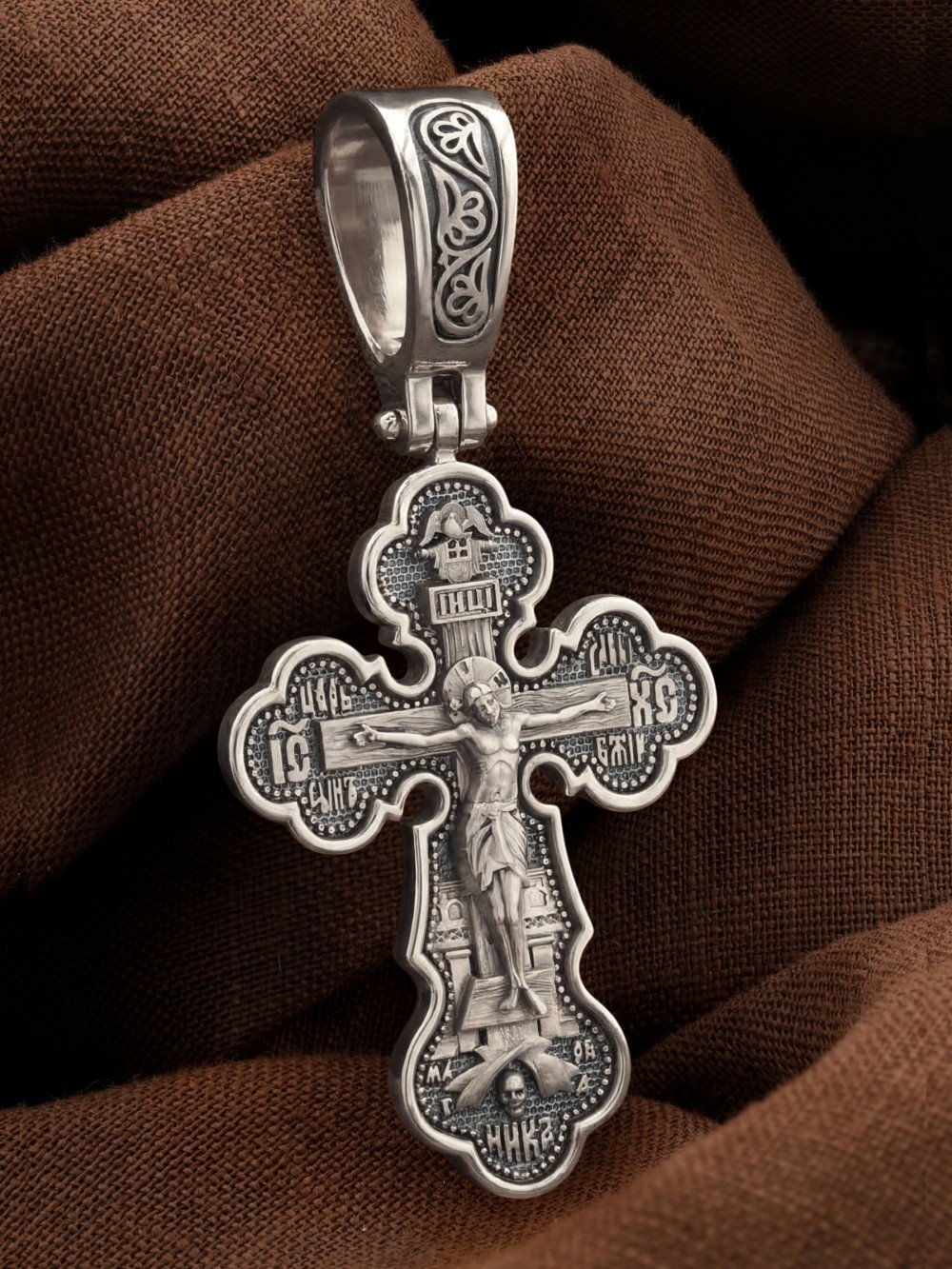 Крест из белого золота