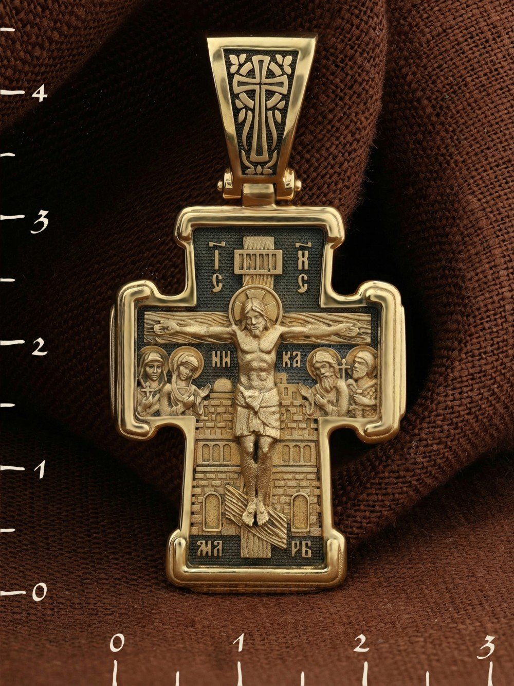 Крест из лимонного золота