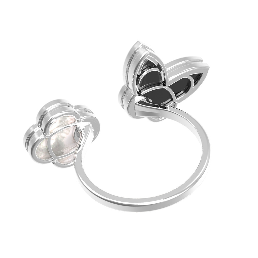 Кольцо из белого золота c ониксом и перламутром