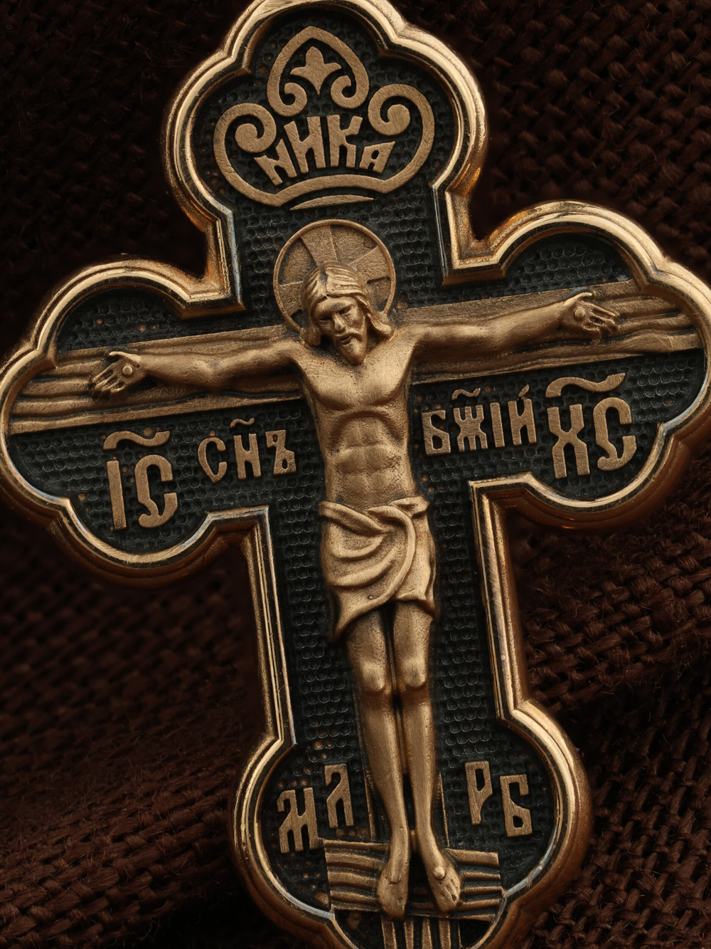 Крест из золота