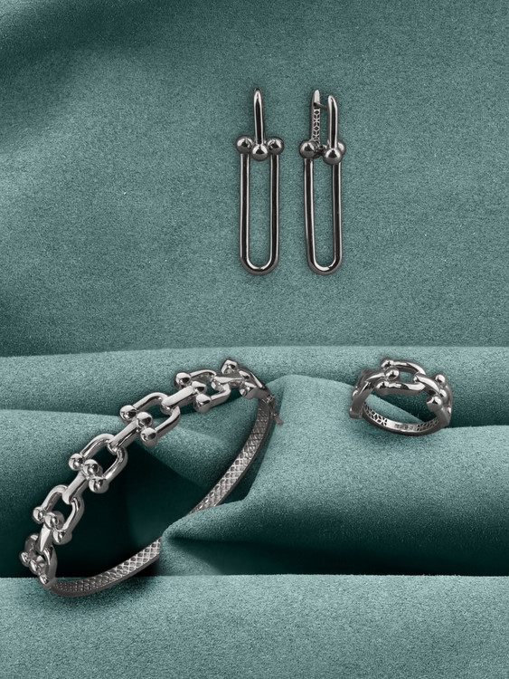 Кольцо из белого золота