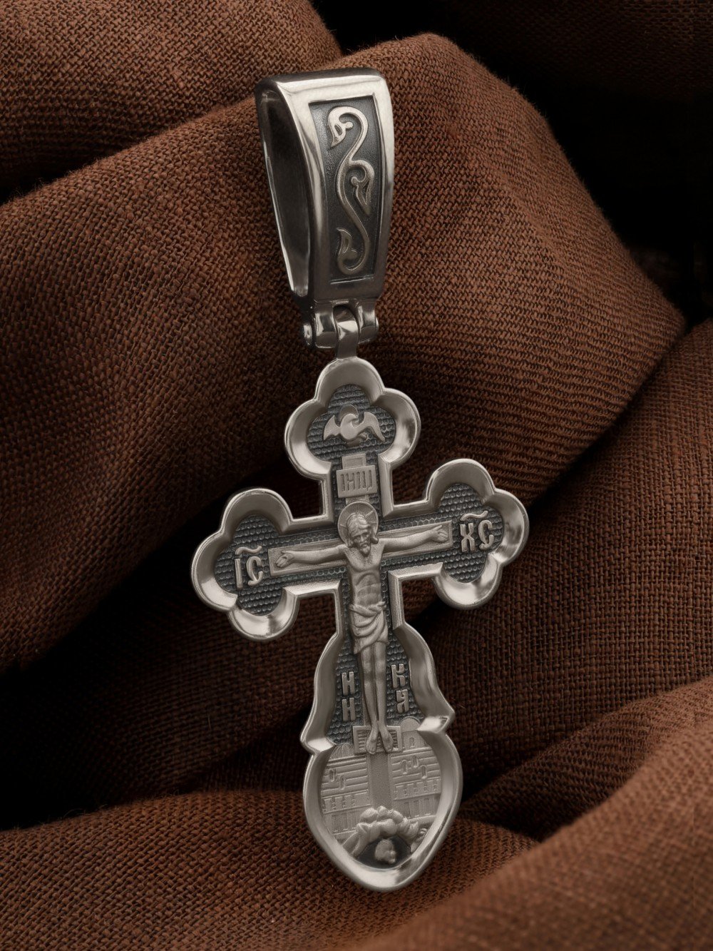 Крест из белого золота