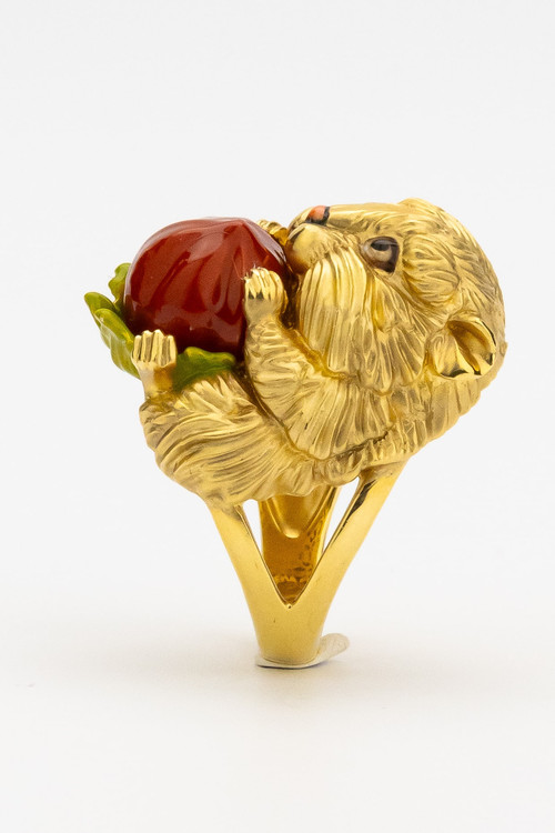 Кольцо из лимонного золота c эмалью