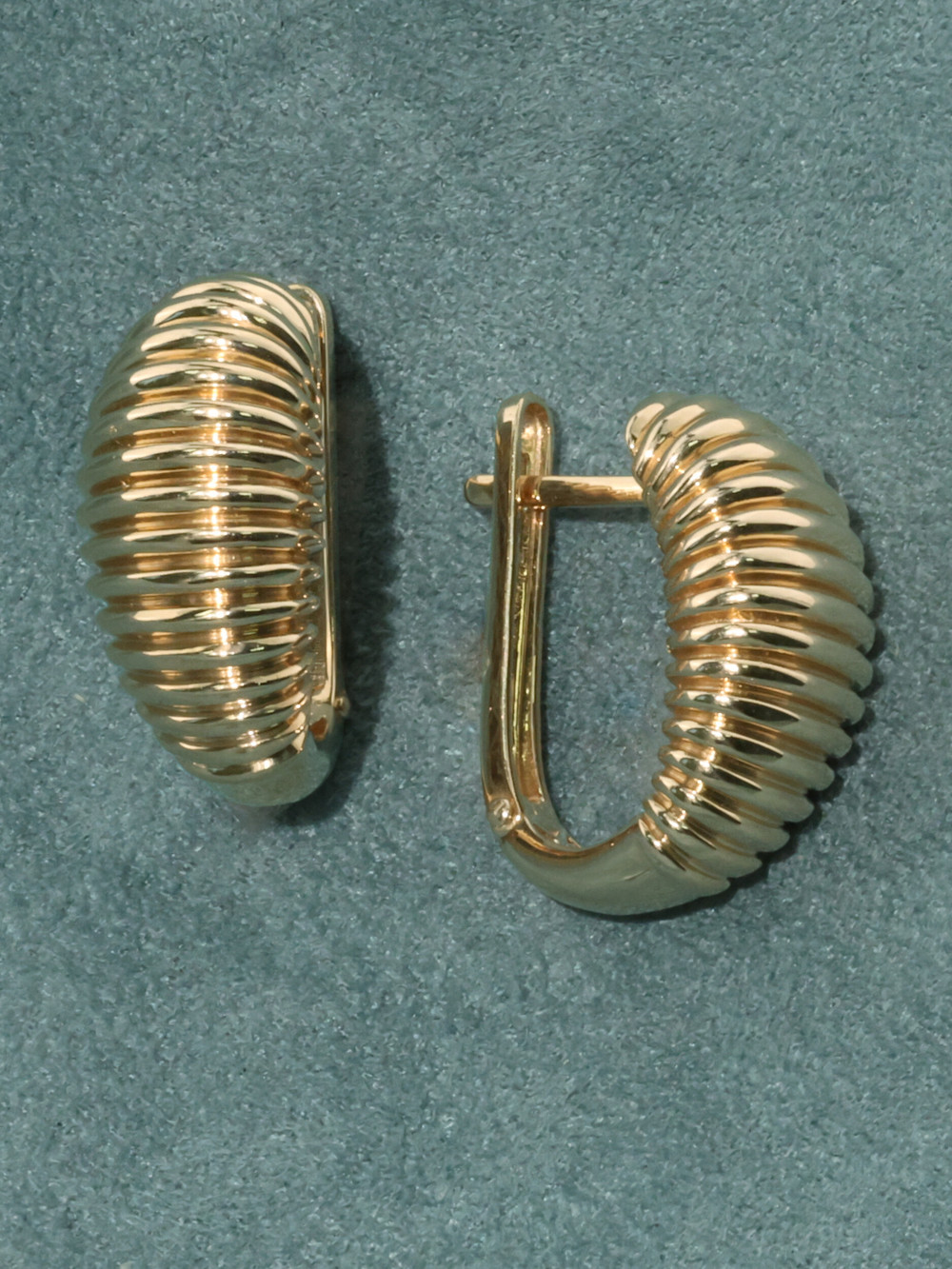 Серьги из лимонного золота