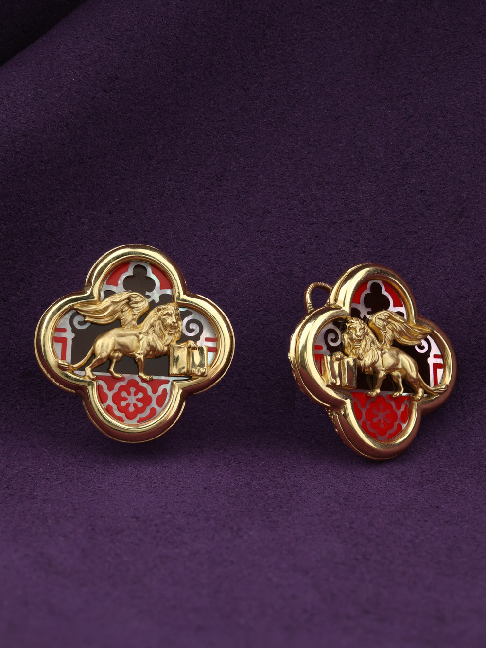 Серьги из лимонного золота c эмаль и перламутром