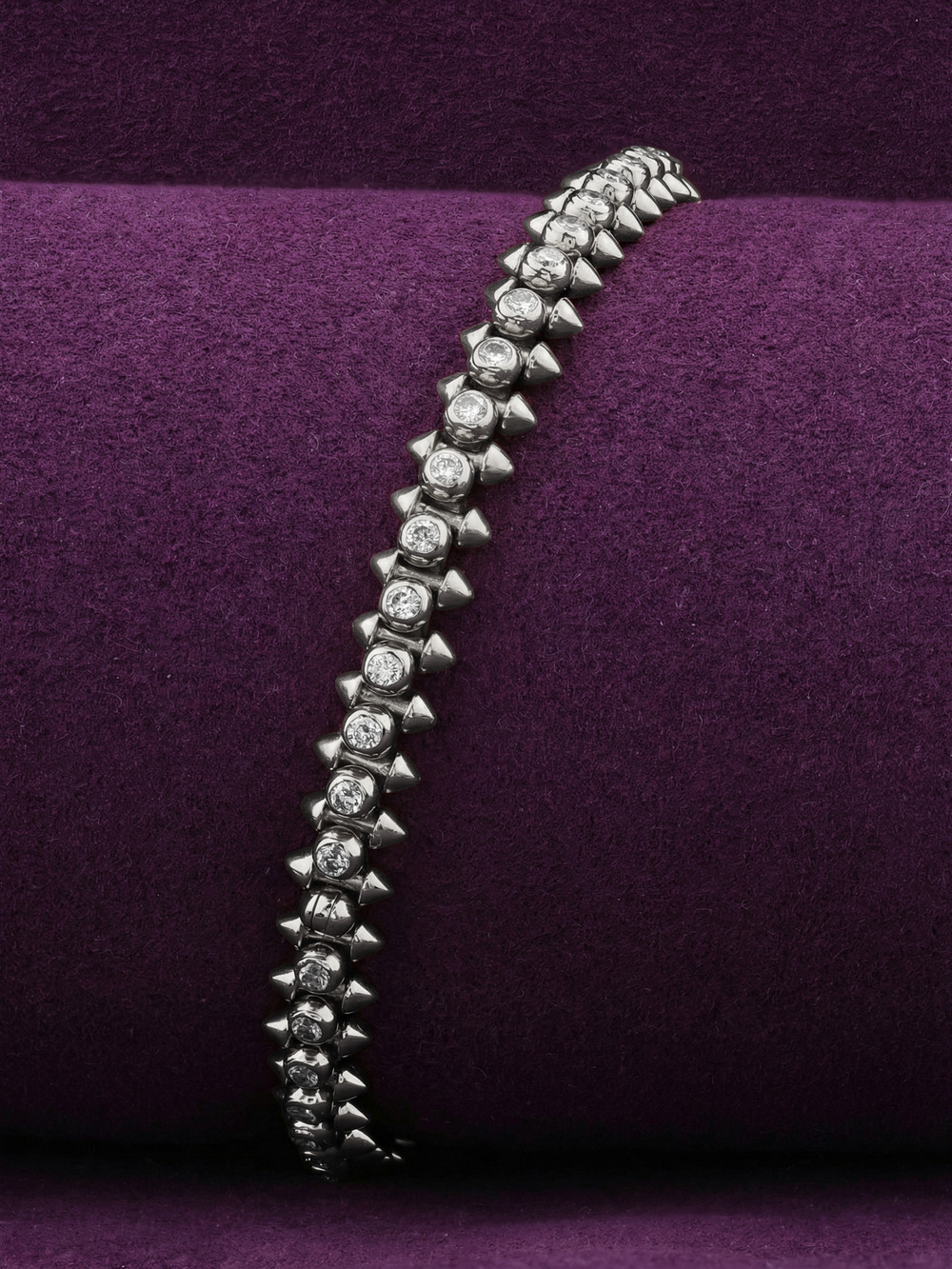 Браслет из белого золота c бриллиантами