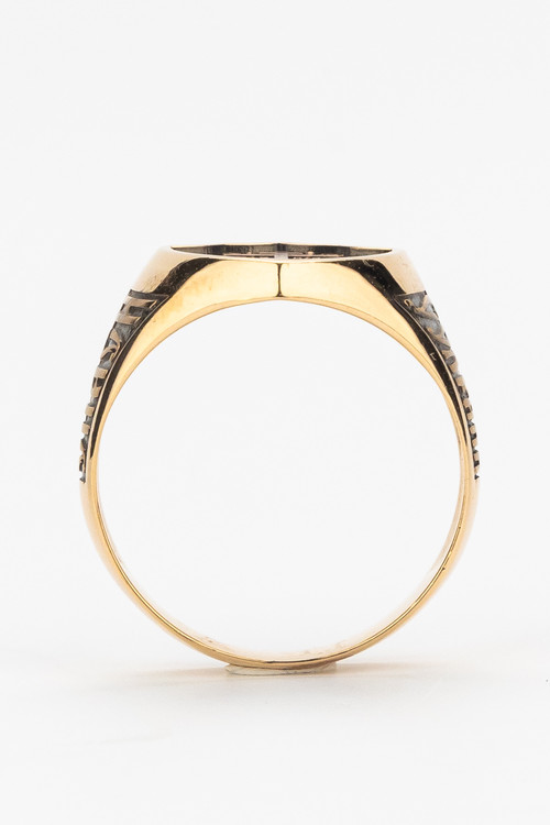 Кольцо из золота