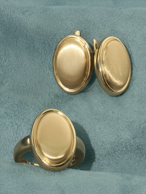 Кольцо из золота