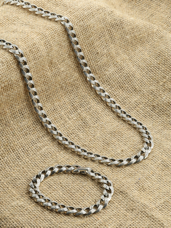 Браслет из серебра c рубином