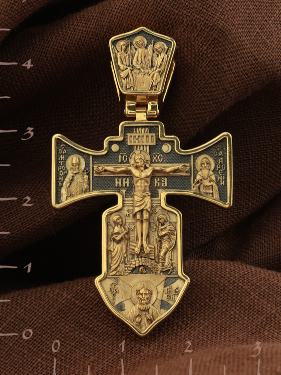 Крест из лимонного золота