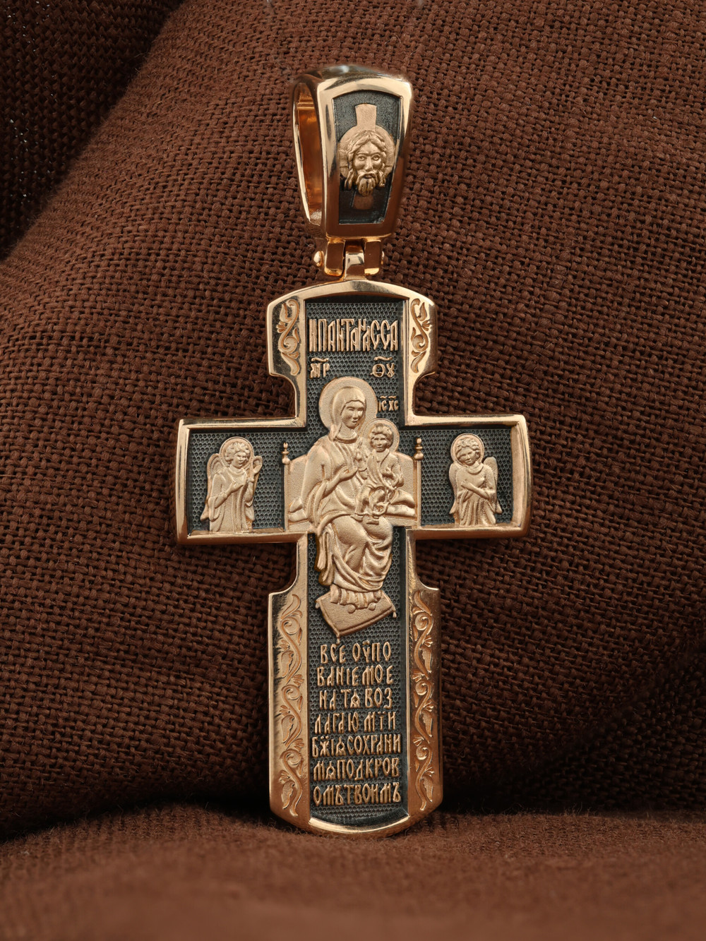 Крест из золота