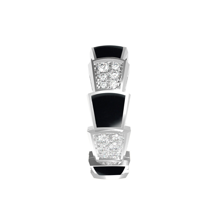 Кольцо из белого золота c бриллиантами и ониксом