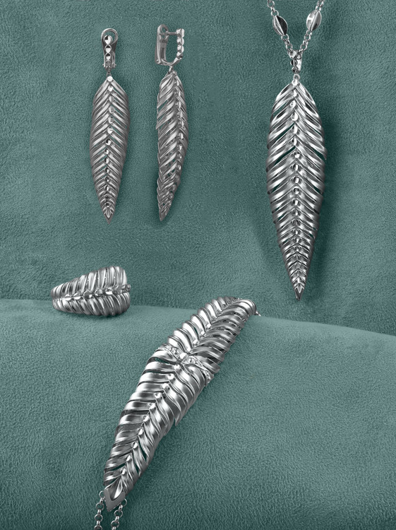 Кольцо из белого золота