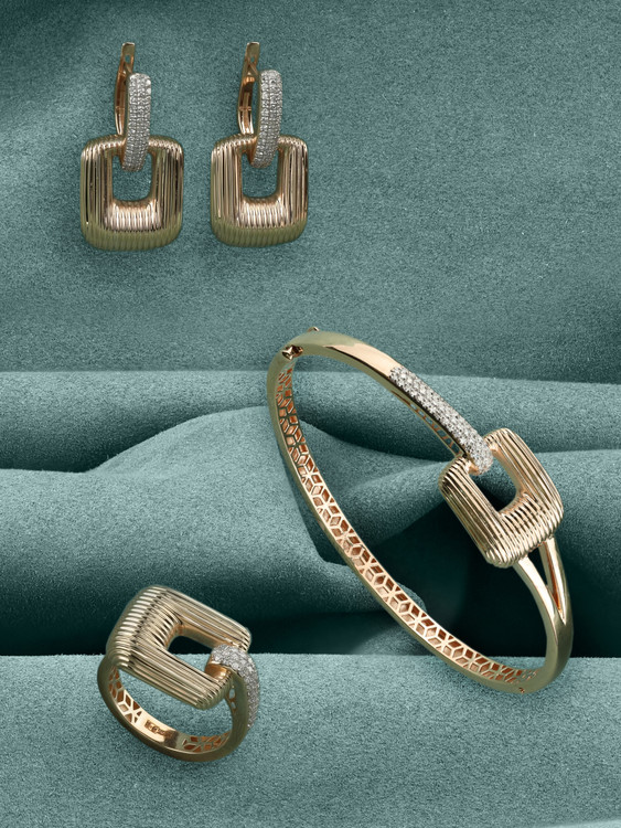 Браслет из золота c бриллиантами