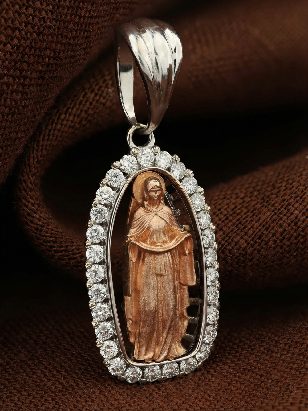 Образок из белого золота c бриллиантами