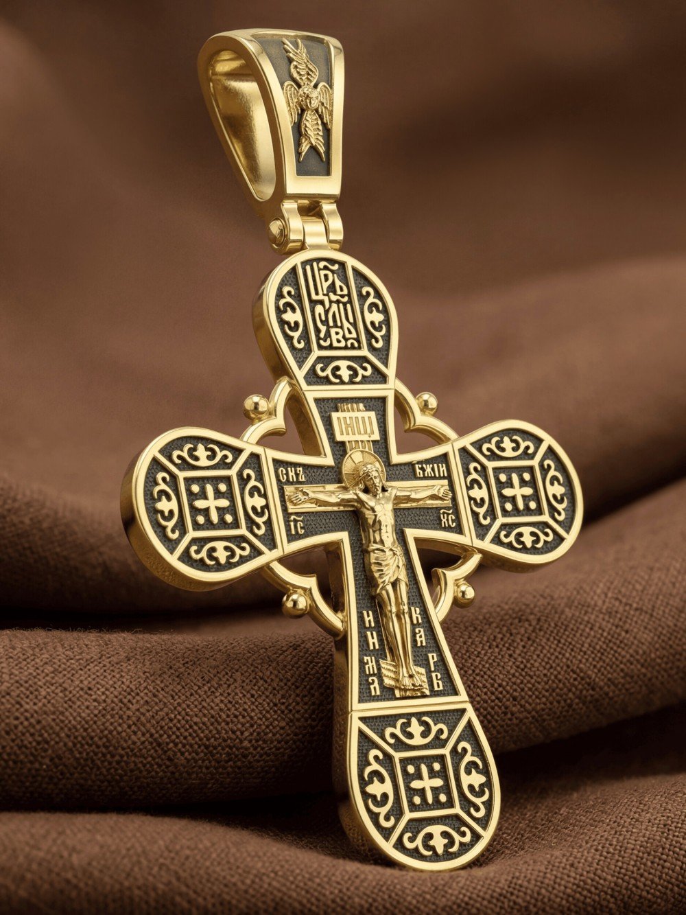 Крест из лимонного золота
