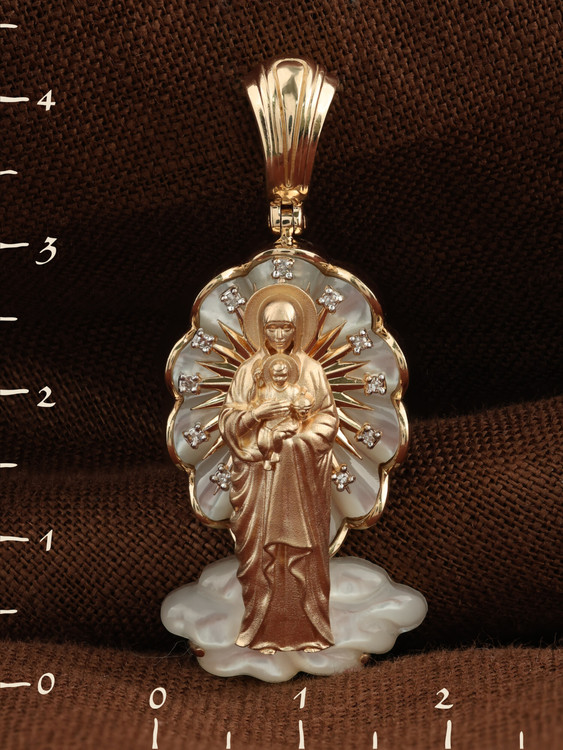 Образок из золота c бриллиантами и перламутром