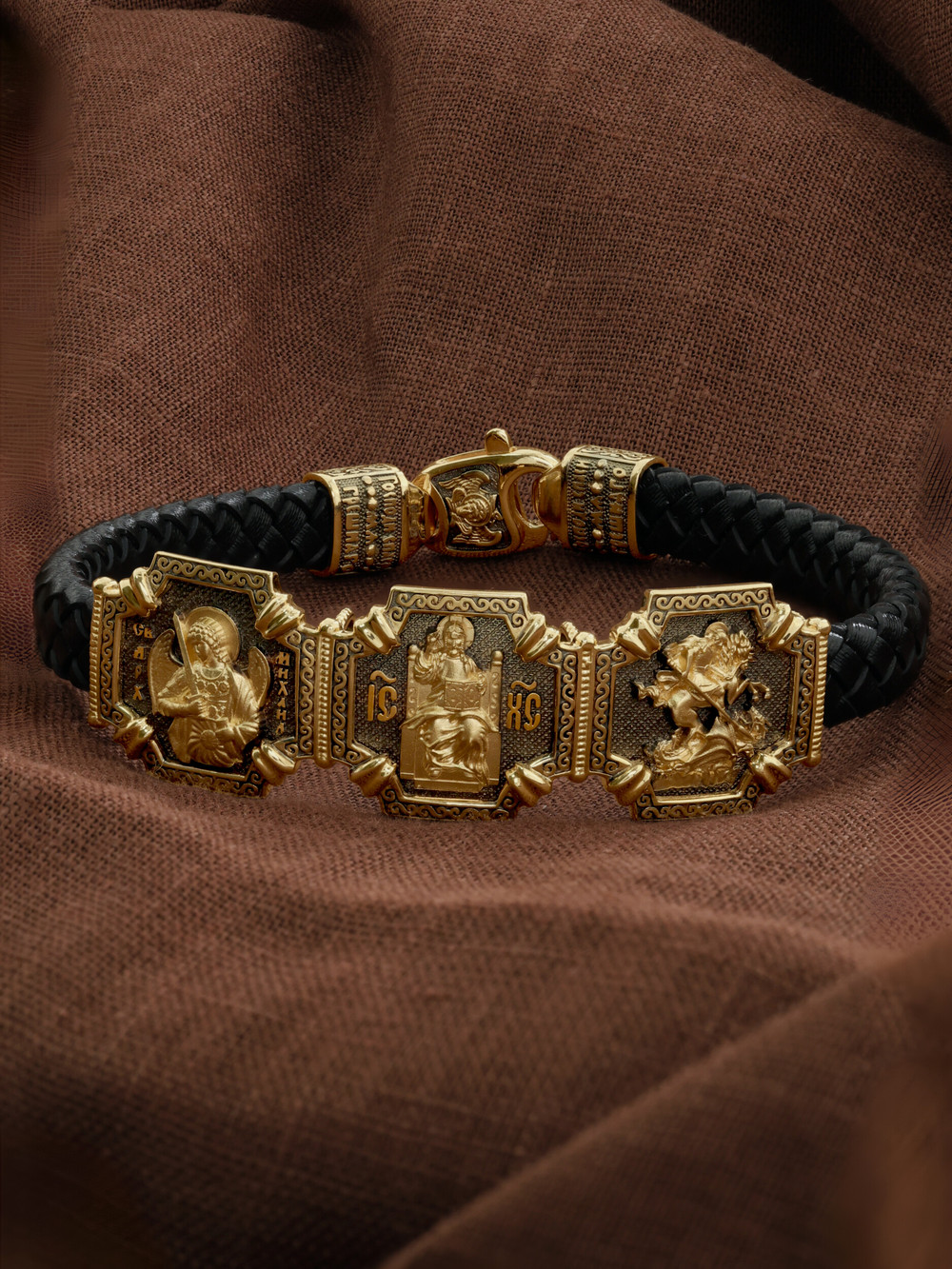 Браслет из лимонного золота c шнурком